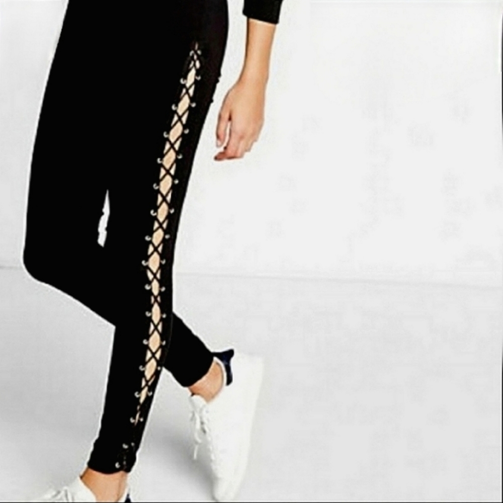NWT🏷Lace up leggings